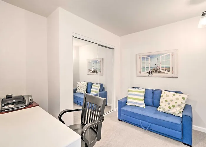 Holiday home Families W/ Pets Welcome! Poolside Gem In Phoenix